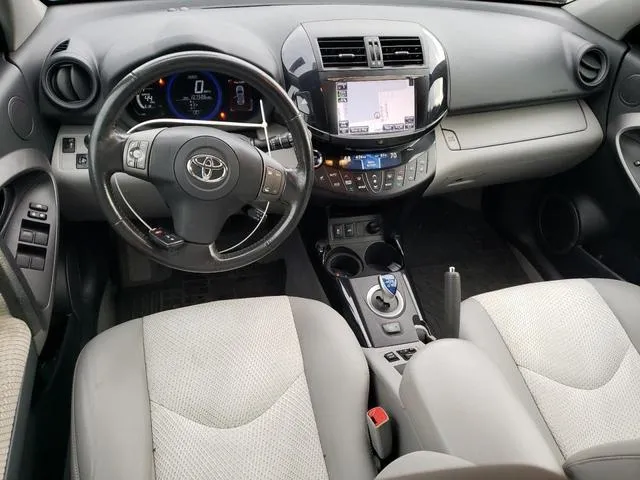 2T3YL4DV3DW002236 2013 2013 Toyota RAV4 8