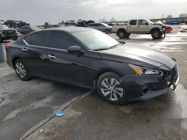 1N4BL4BV1KC235286 2019 2019 Nissan Altima- S 4