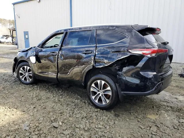 5TDGZRBH2MS072798 2021 2021 Toyota Highlander- Xle 2