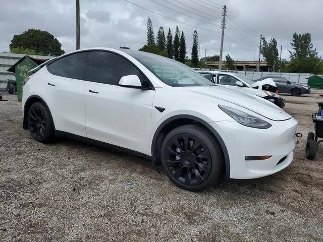 5YJYGDEE0MF141586 2021 2021 Tesla MODEL Y 4