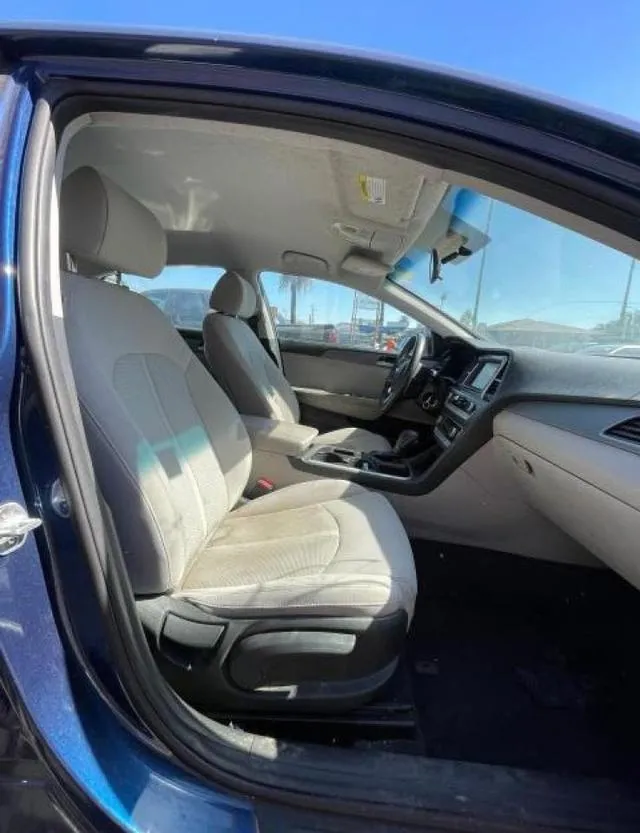 5NPE24AF1KH783572 2019 2019 Hyundai Sonata- SE 5