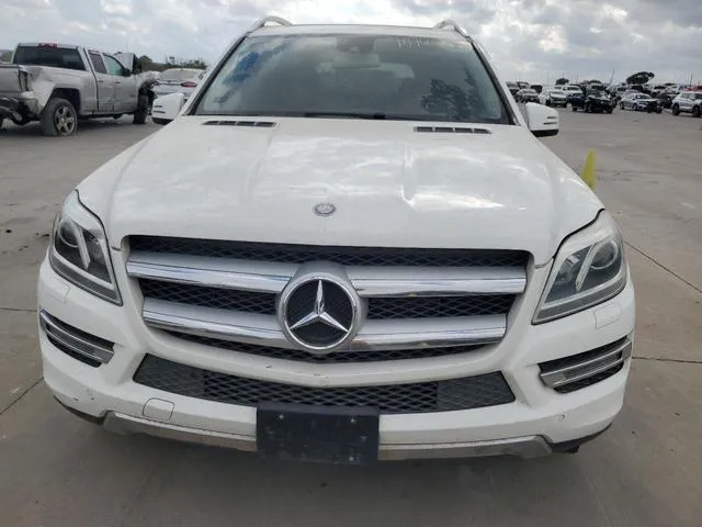 4JGDF6EE1FA540270 2015 2015 Mercedes-Benz GL-Class- 450 4Matic 5