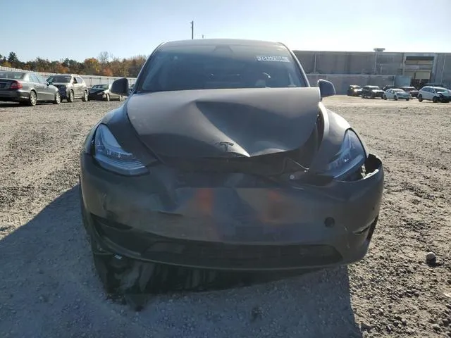 7SAYGAEE2NF337516 2022 2022 Tesla MODEL Y 5