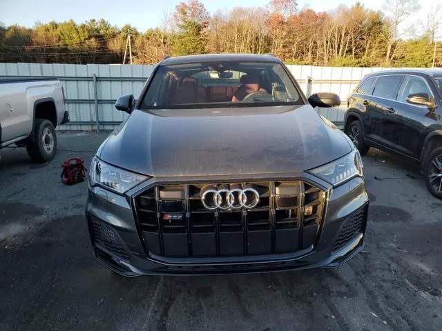 WA1VWBF74RD001544 2024 2024 Audi SQ7- Prestige 5