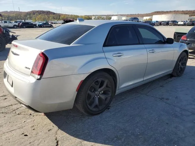 2C3CCAAG6MH572248 2021 2021 Chrysler 300- Touring 3