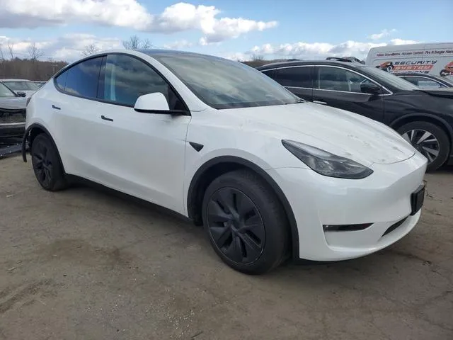 7SAYGDEE8RF133410 2024 2024 Tesla MODEL Y 4