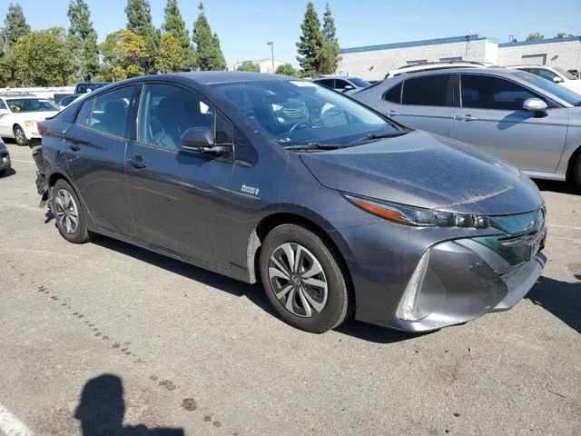 JTDKARFP2J3099371 2018 2018 Toyota Prius 4