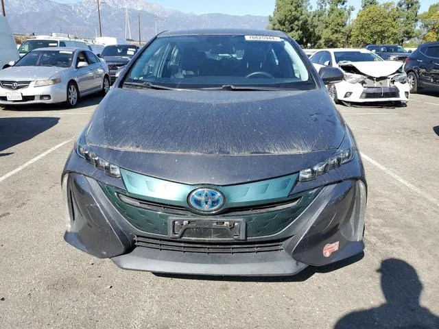 JTDKARFP2J3099371 2018 2018 Toyota Prius 5