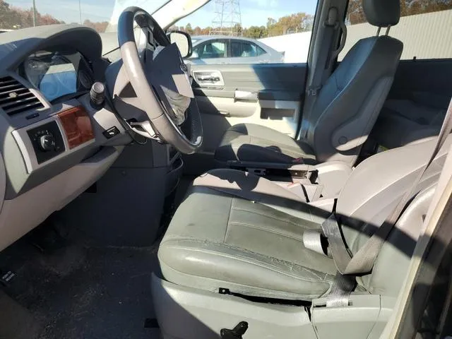 2A8HR54P38R763461 2008 2008 Chrysler Town and Country- Touring 7