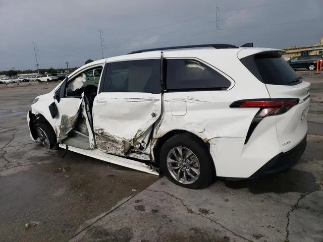 5TDKRKEC4MS061285 2021 2021 Toyota Sienna- LE 2