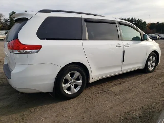 5TDKK3DC0ES427031 2014 2014 Toyota Sienna- LE 3