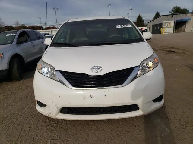 5TDKK3DC0ES427031 2014 2014 Toyota Sienna- LE 5