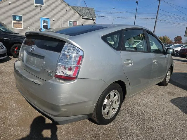 JTDKB22U340106138 2004 2004 Toyota Prius 4