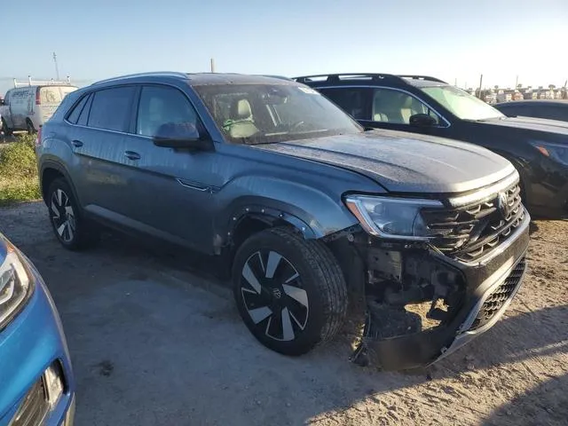 1V2WE2CA0RC219689 2024 2024 Volkswagen Atlas- SE 4