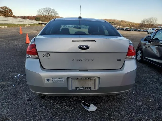 1FAHP3FN8AW189701 2010 2010 Ford Focus- SE 6