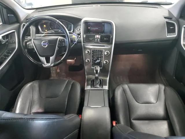 YV4902RK0G2788149 2016 2016 Volvo XC60- T6 Premier 8