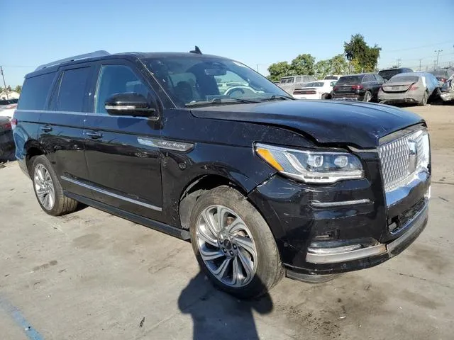 5LMJJ2LT2NEL08146 2022 2022 Lincoln Navigator- Reserve 4