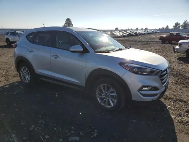 KM8J3CA40GU257401 2016 2016 Hyundai Tucson- Limited 4