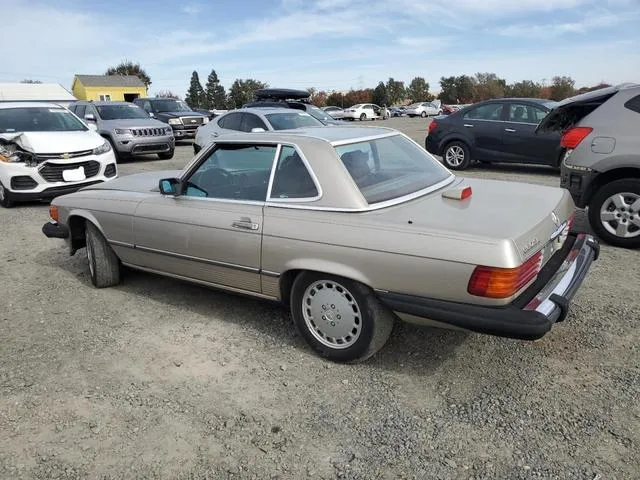 WDBBA48D7GA038817 1986 1986 Mercedes-Benz 560- SL 2