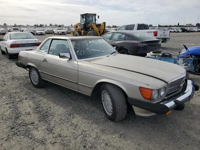 WDBBA48D7GA038817 1986 1986 Mercedes-Benz 560- SL 4