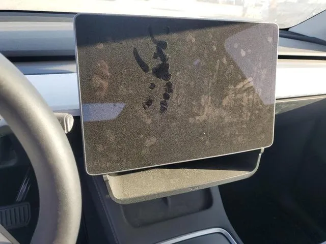 7SAYGDEDXRF166111 2024 2024 Tesla MODEL Y 9