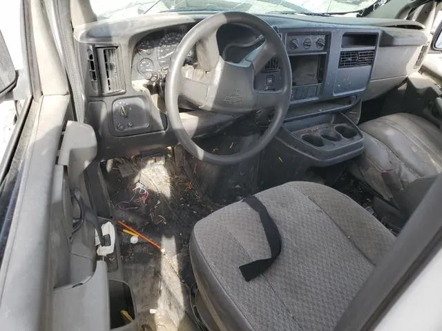 1GCGG25VX51139872 2005 2005 Chevrolet Express 8