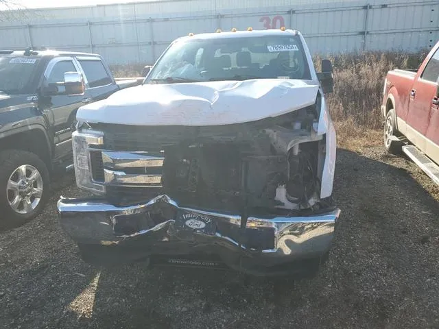 1FT8W3B62KED09026 2019 2019 Ford F-350- Super Duty 5