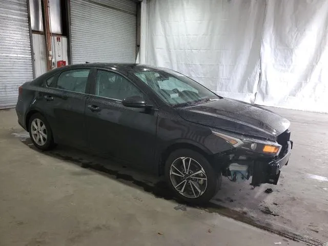 3KPF24AD2PE572430 2023 2023 KIA Forte- LX 4