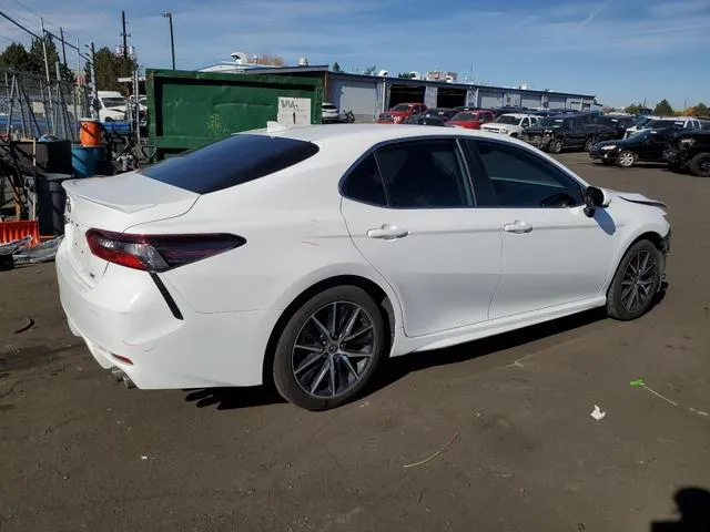 4T1G11AK8MU524394 2021 2021 Toyota Camry- SE 3