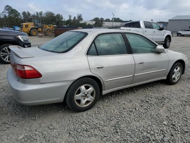 1HGCG1656WA045837 1998 1998 Honda Accord- EX 3