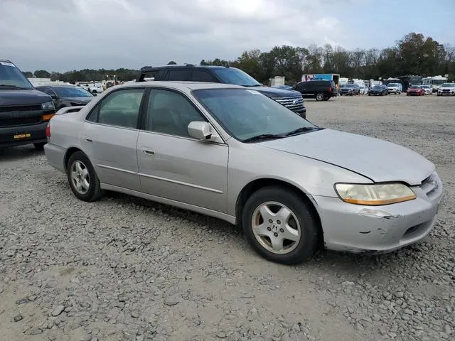 1HGCG1656WA045837 1998 1998 Honda Accord- EX 4