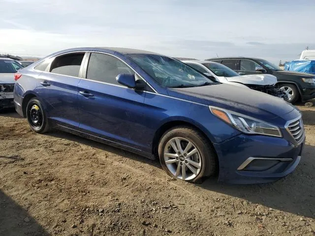 5NPE24AF0HH440907 2017 2017 Hyundai Sonata- SE 4