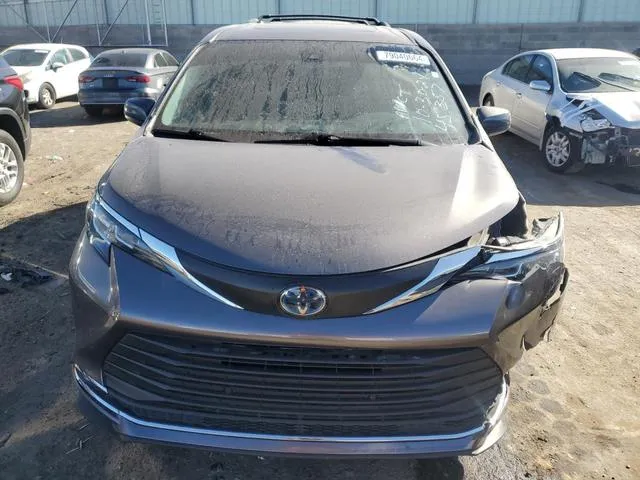 5TDJRKEC4MS020439 2021 2021 Toyota Sienna- Xle 5