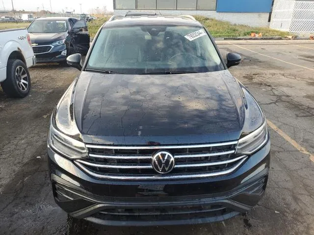 3VV3B7AXXPM061909 2023 2023 Volkswagen Tiguan- SE 5