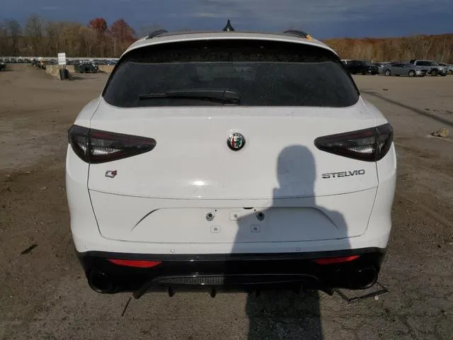 ZASPAKBN5R7D72610 2024 2024 Alfa Romeo Stelvio- TI 6