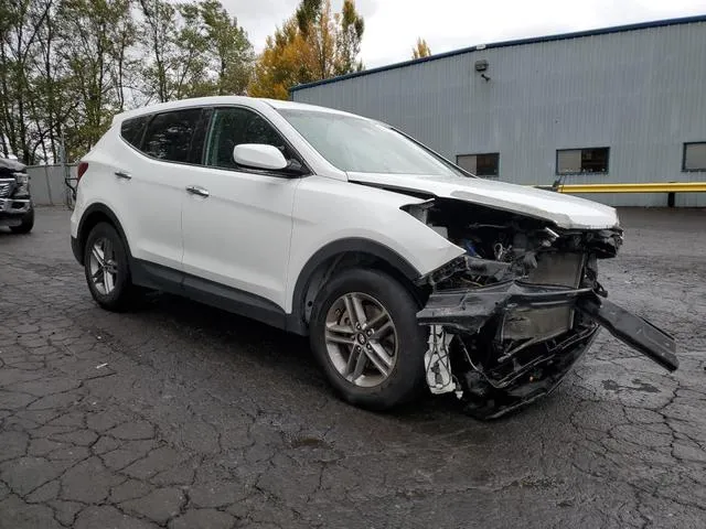 5NMZTDLB5HH001269 2017 2017 Hyundai Santa Fe 4