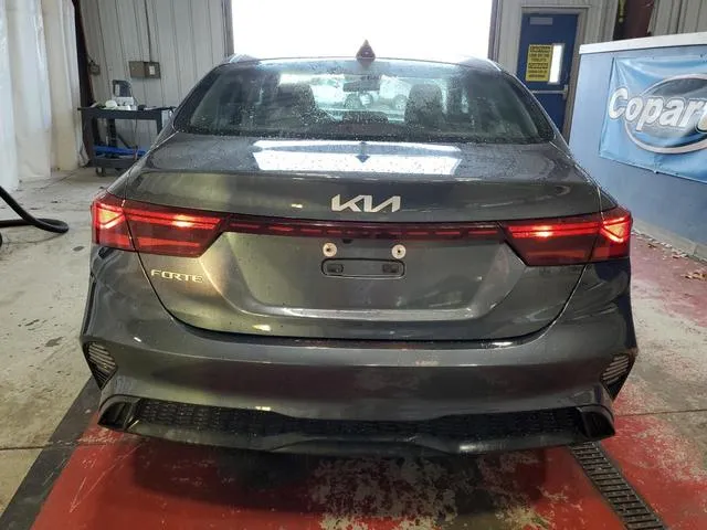 3KPF24AD4PE582490 2023 2023 KIA Forte- LX 6