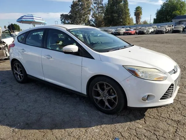 1FADP3K24DL313950 2013 2013 Ford Focus- SE 4