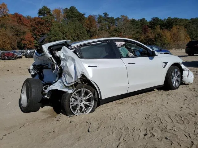 7SAYGDEE2PA105161 2023 2023 Tesla MODEL Y 3