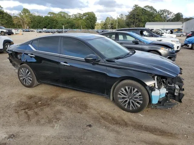 1N4BL4DV4PN406377 2023 2023 Nissan Altima- SV 4