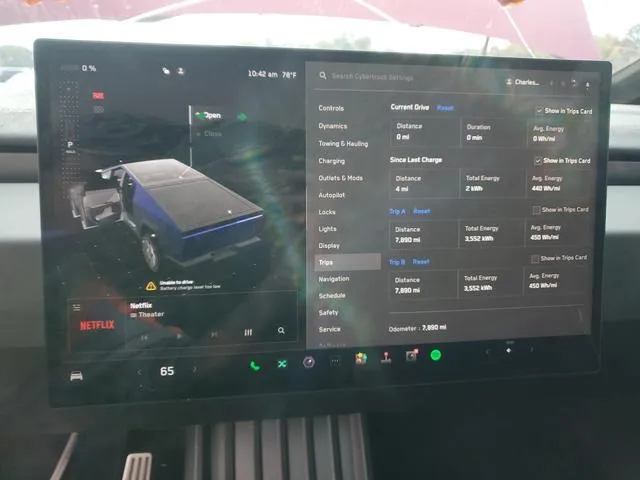 7G2CEHEE6RA021073 2024 2024 Tesla Cybertruck 9