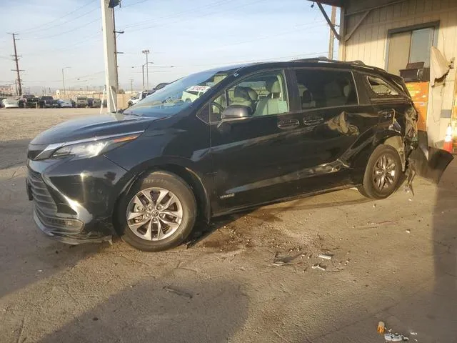 5TDKRKEC9MS017234 2021 2021 Toyota Sienna- LE 1