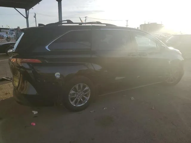 5TDKRKEC9MS017234 2021 2021 Toyota Sienna- LE 3