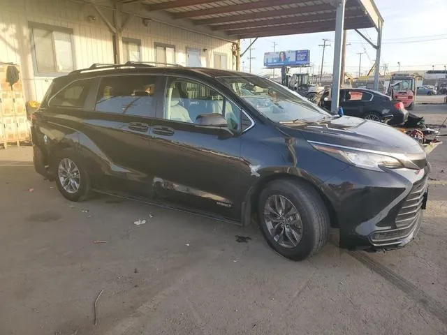 5TDKRKEC9MS017234 2021 2021 Toyota Sienna- LE 4