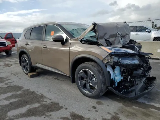 5N1BT3BA5RC729609 2024 2024 Nissan Rogue- SV 4