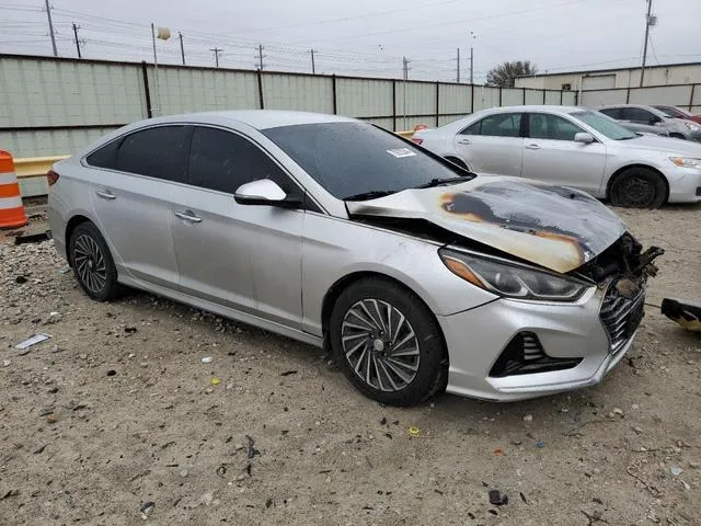 5NPE34AFXJH621970 2018 2018 Hyundai Sonata- Sport 4