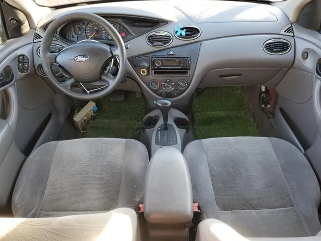 1FAFP34382W141531 2002 2002 Ford Focus- SE 8