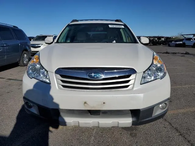 4S4BRDLC8B2351091 2011 2011 Subaru Outback- 3-6R Limited 5