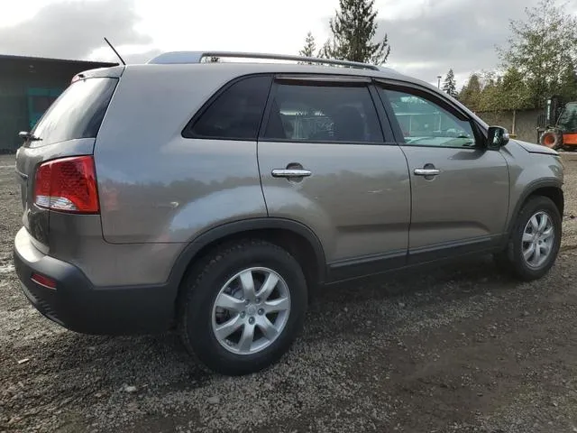 5XYKT3A16BG102635 2011 2011 KIA Sorento- Base 3