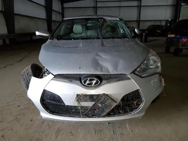 KMHTC6AD8CU060299 2012 2012 Hyundai Veloster 5